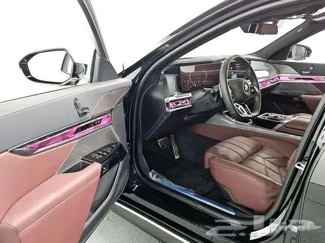 BMW 740i M sport 2024 2