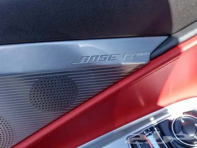 شيفرولية كورفيت 2026 اصفار 2LT بسعر مميز 9