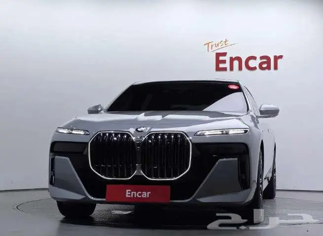 بي ام دابليو 740i M 2023 معرض الميموني للاستيراد من كوريا 3