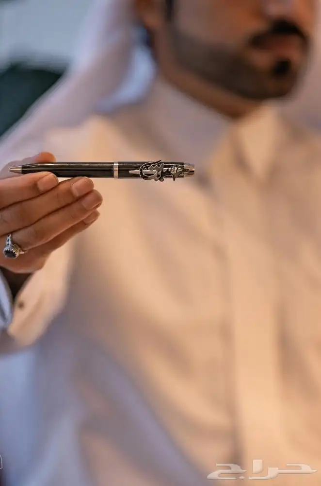 قلم رجالي مطلية بالاسم 9
