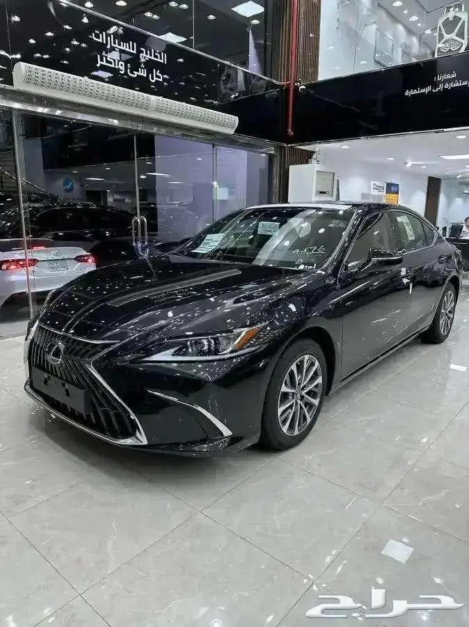 لكزس ES300 هايبرد موديل 2025 عرض بنك الانماء دفعتين بدون ربح 1