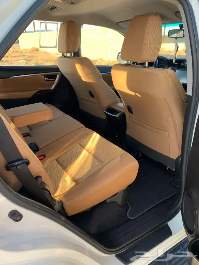 تويوتا فورتشنر 2022 VX 11