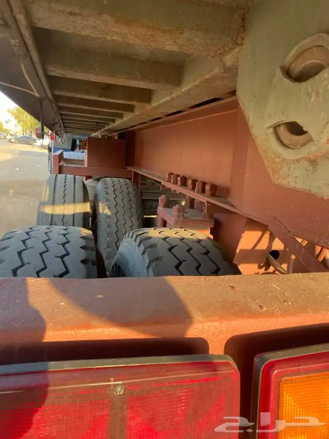 صندوق قلاب للبيع 1