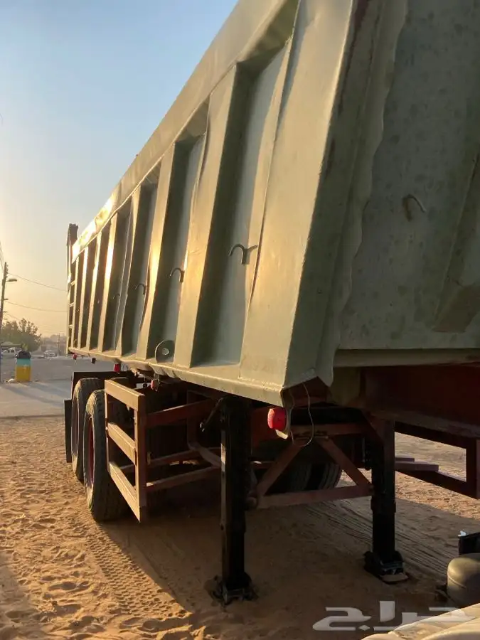 صندوق قلاب للبيع 2