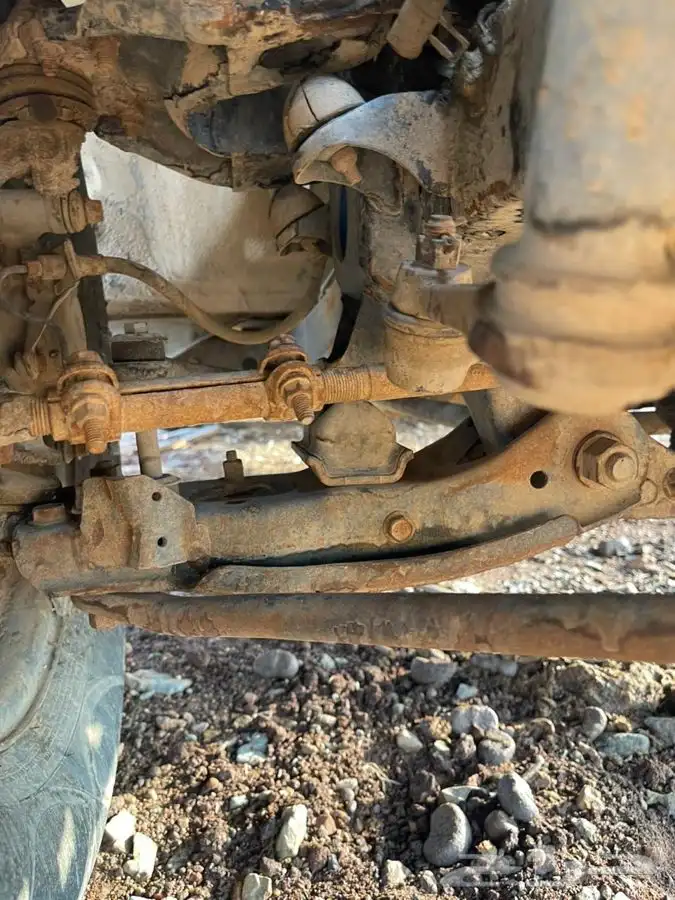 قطع هايلكس تشليح من 90 الا 97 6