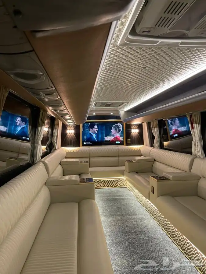 باص كنب VIP للايجار 4