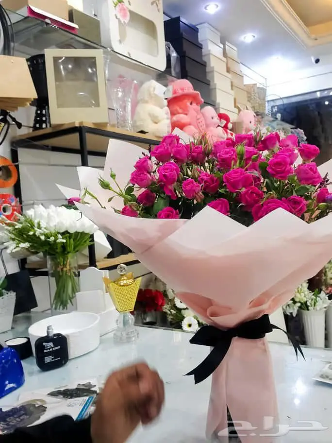 لتقبيل محل ورد وهدايا وحفلات وكوش 0