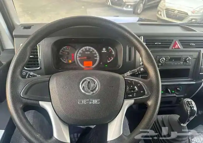 دونج فينج دينا 3.5 طن 2024 اصفار صندوق 4