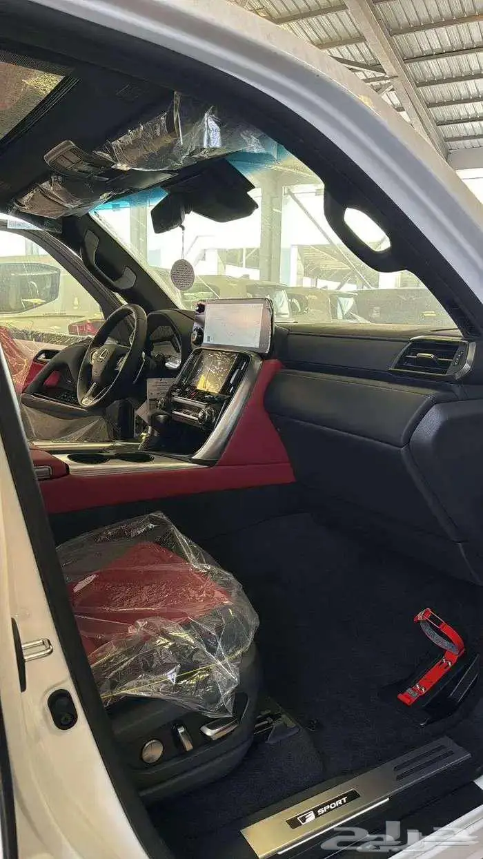 لكزس اف سبورت عماني 2025 تشغيل عن بعد 3