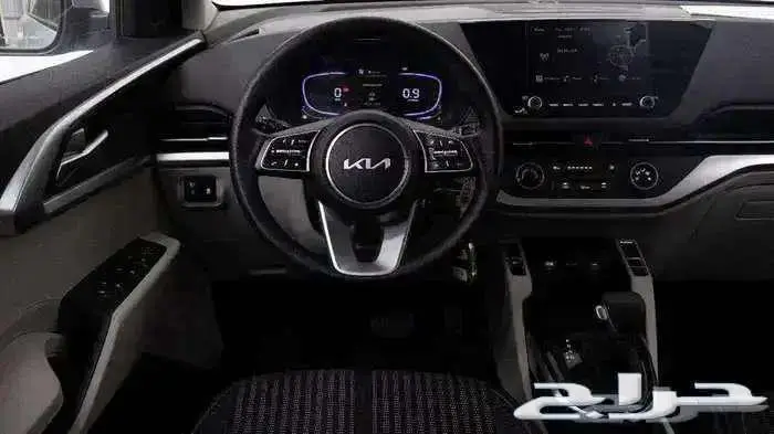 كيا كارينز أستندر وأستندر مطور 2025 عرض خاص 5