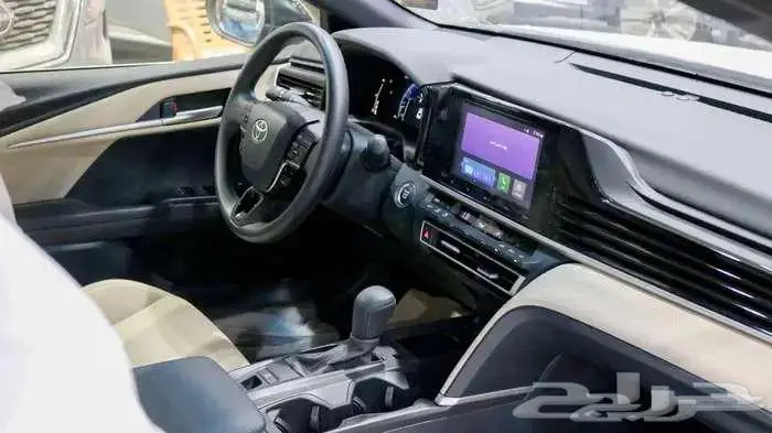 تويوتا كامري ستاندر E بنزين 2025 - اقساط - اقل سعر 5