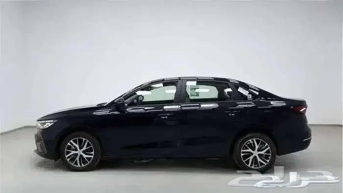 جيلي ام جراند 2025 أستندر 3