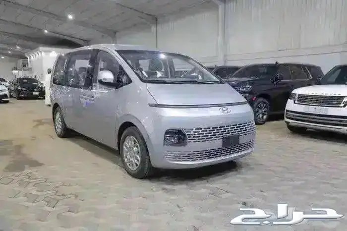 هيونداي ستاريا استاندر ديزل ماكينة 2.2 اربعة سلندر موديل2024 0