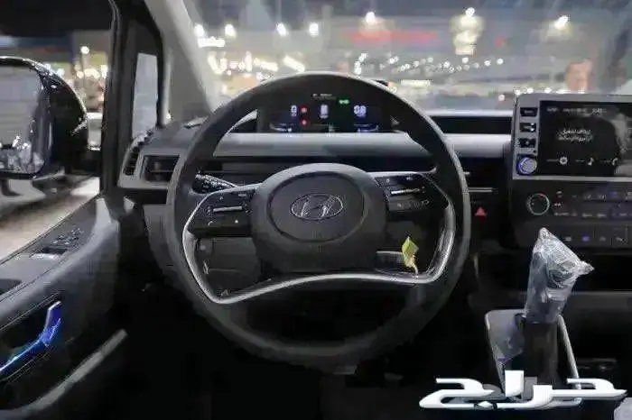 هيونداي ستاريا استاندر ديزل ماكينة 2.2 اربعة سلندر موديل2024 10