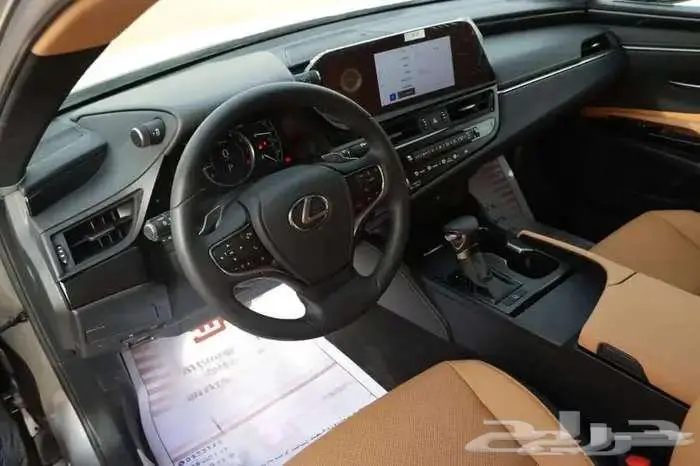 لكزز ES.250AA بنزين 2023 12