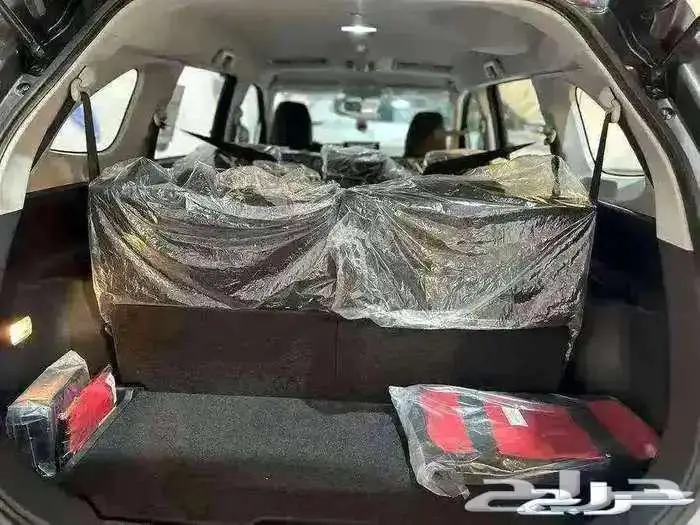 تويوتا فيلوز GLX 2025 3