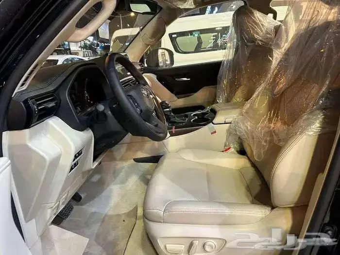 تويوتا لاندكروزر GXR-L4-بنزين 2025 كاش وتقسيط 2