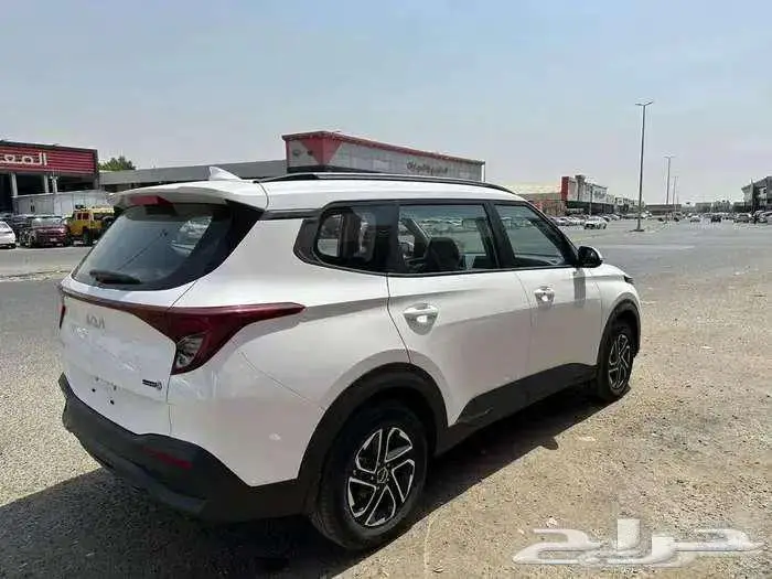 كيا كارينز نص فل موديل 2025 كاش وتمويل اقل الاسعار عررووض 8