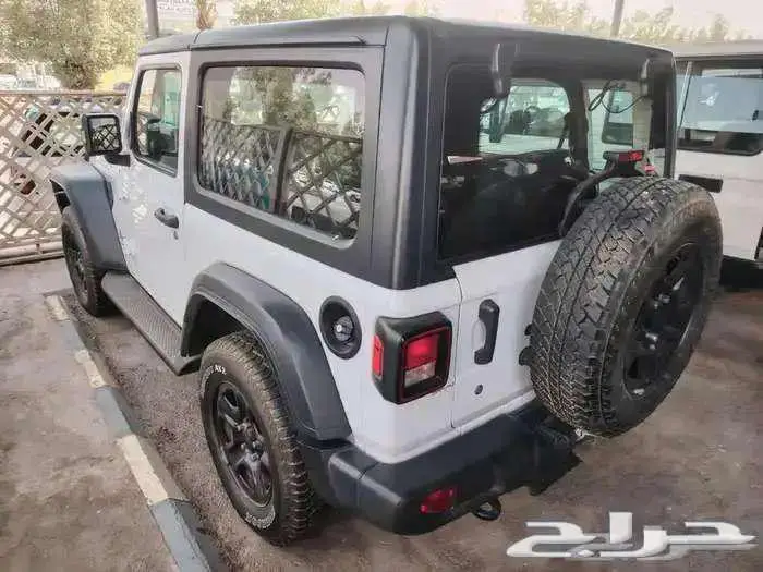 رنجلر سبورت مستعملة موديل 2020 بنزين حبه فقط 4