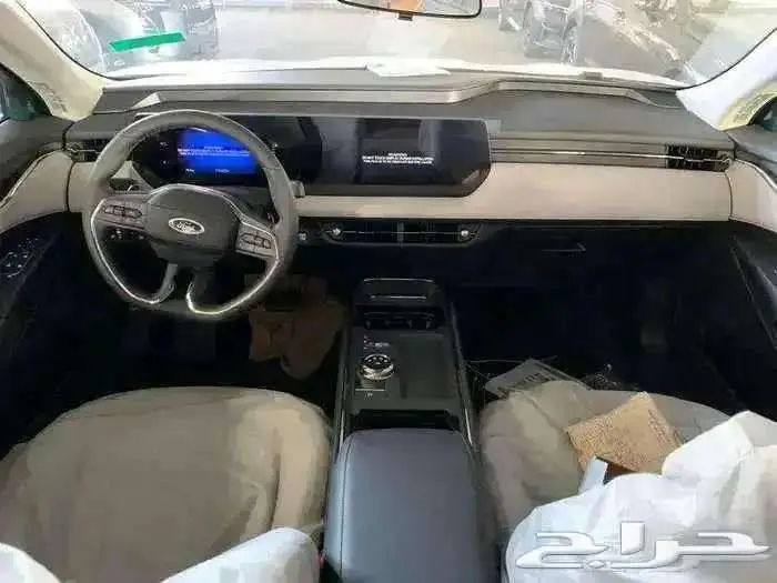 فورد تورس تريند وامبيانتي وتيتانيوم 2026 كاش وتمويل عروض 18