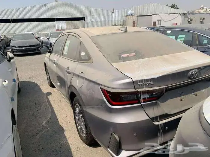 تويوتا يارس ستاندر 2026 2