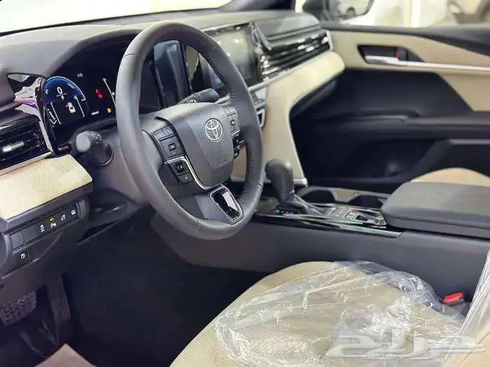 تويوتا كامري le بنزين موديل 2025 كاش و أقساط 6