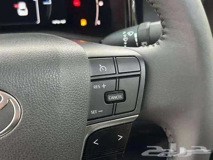 تويوتا كامري le بنزين موديل 2025 كاش و أقساط 7