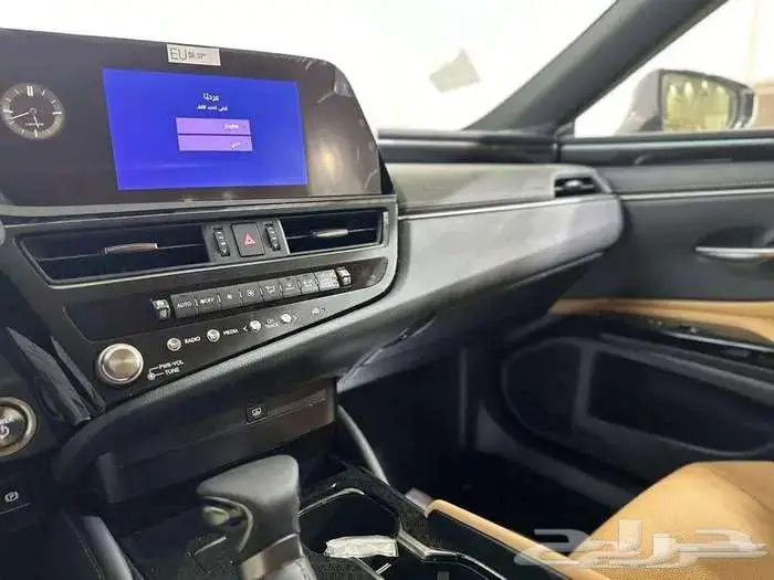 لكزس ES300 هايبرد موديل 2025 (عرض50 50 بنك الانماء بدون ربح 8