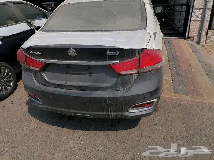 سوزوكي سياز 2025 GLX فل كامل ويتوفر موديلات 23 4