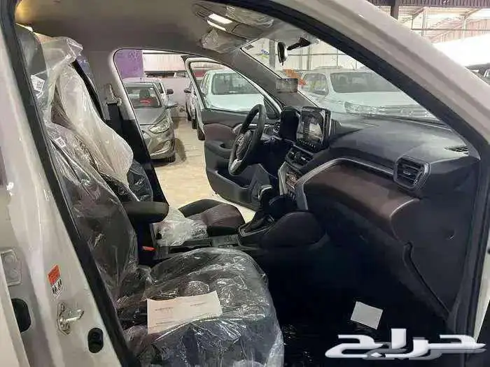 تويوتا - اوربان كروزر - 2026 - فل كامل - سعودي 3