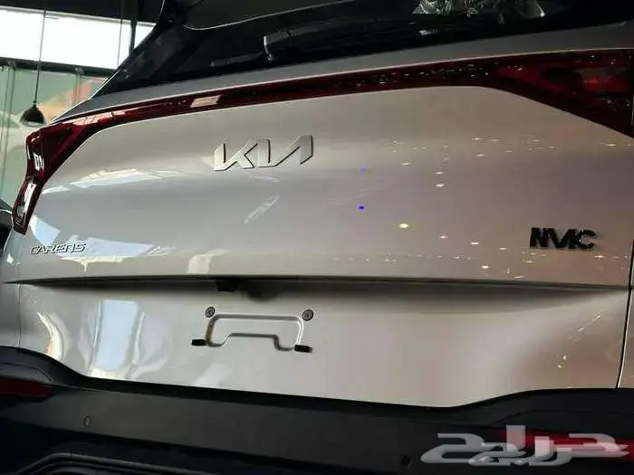 عرض حصري ومميز كيا كارينز استاندر 2025 10