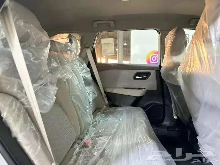 نيسان أكستريل موديل 2026 ستاندر 7 راكب 5 كاش وتقسيط 4 4 11