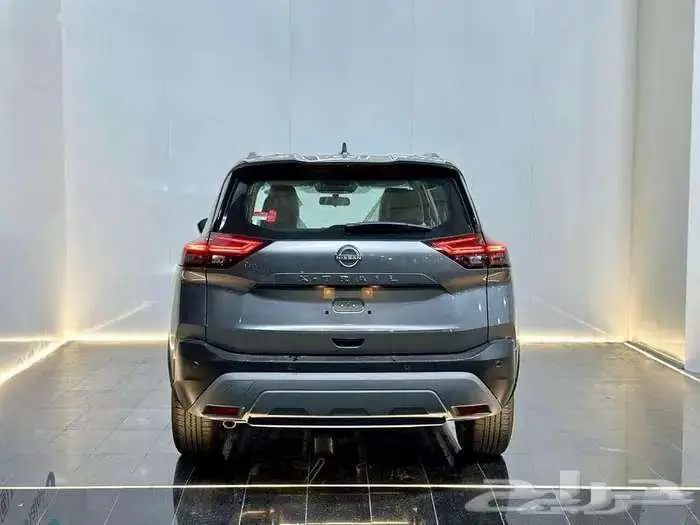 نيسان أكستريل موديل 2026 ستاندر 7 راكب 5 كاش وتقسيط 4 4 5