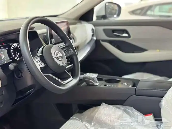 نيسان أكستريل موديل 2026 ستاندر 7 راكب 5 كاش وتقسيط 4 4 6