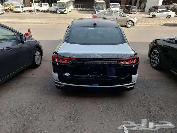 فورد توروس امبيانتي 2026 قير اوتماتيك بنزين 2