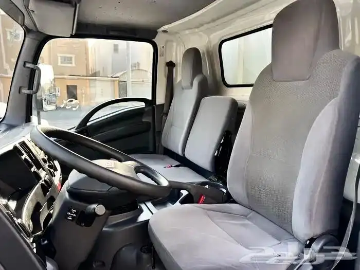 للبيع ديناوكاله اخت الجديده 2022ايسوزو 4طن ثلاجه تبريد 17