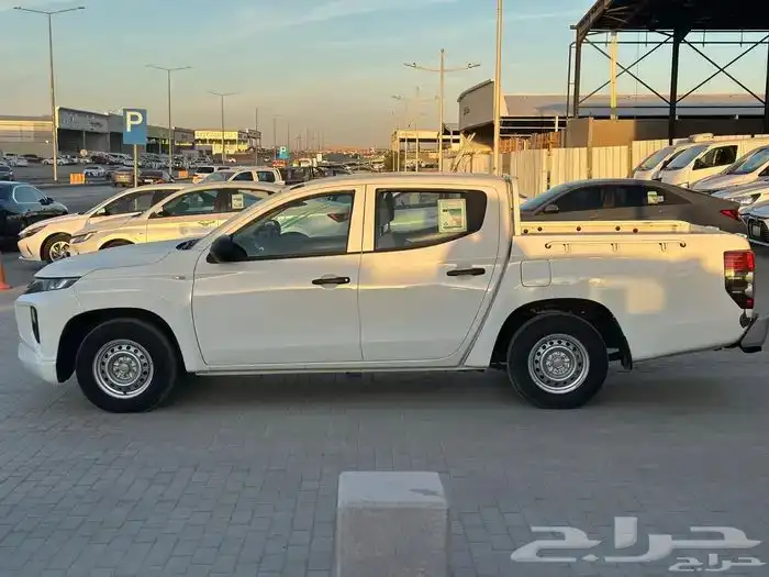 ميتسوبيشي L200 ديزل 2023 4