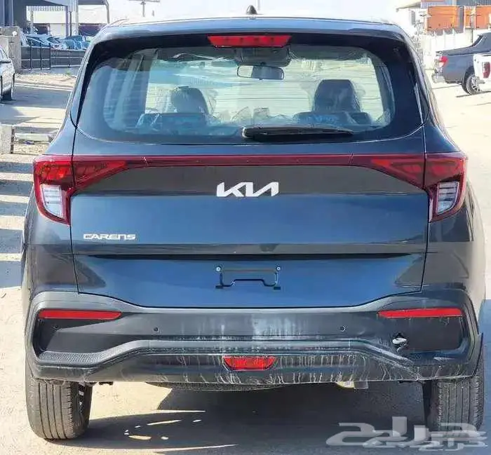 كيا كارينز استاندر مطور شاشه 2025 قسط يبدا من 1198 ريال 5