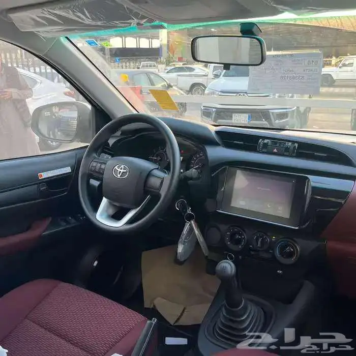 تويوتا هايلوكس غمارتين GL ديزل بدون دبل 2025 6