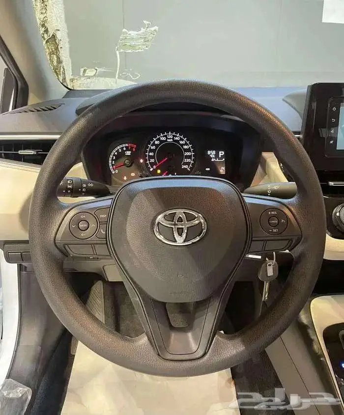 تويوتا كورولا استاندر موديل 2025 كاش واقساط 4