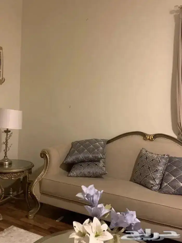 أثاث للبيع 0