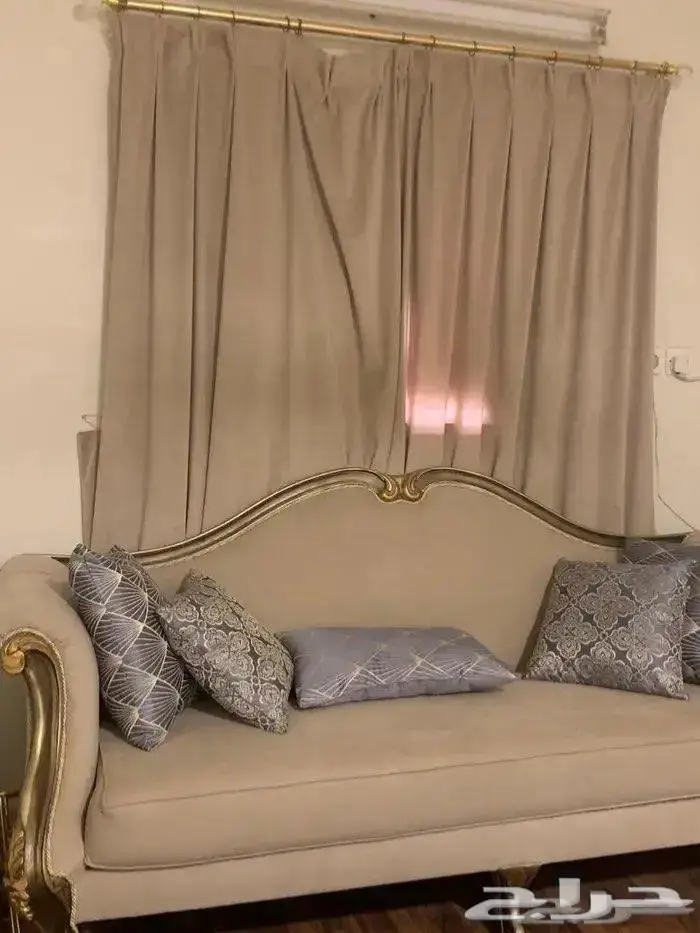 أثاث للبيع 1