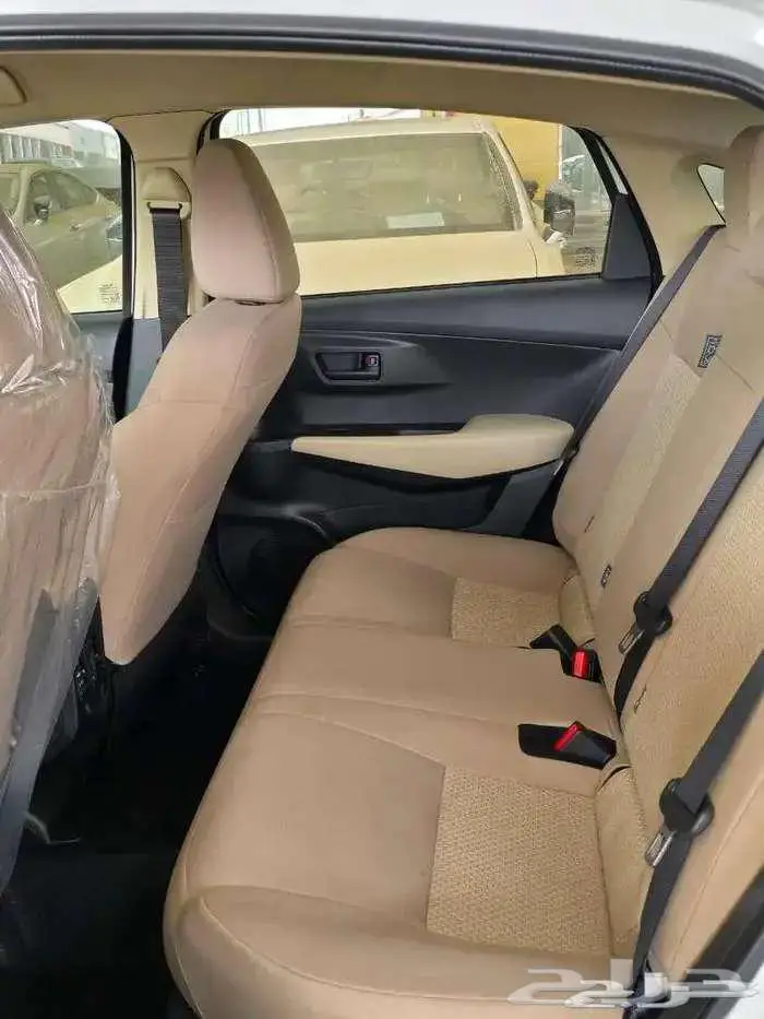 تويوتا يارس Y ستاندر مكينة 1.5 مكيف خلفي 2026 لدى الحسن 6