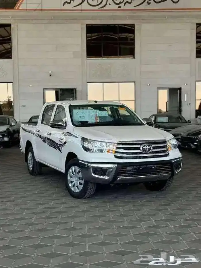 تويوتا هايلكس غمارتين ديزل بدون دبل 2025 1