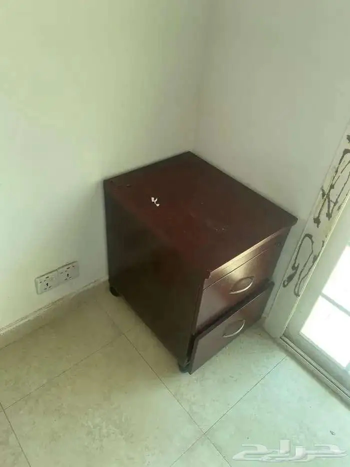 طقم كامل مكتب مع طقم كنب جلد اسود 1