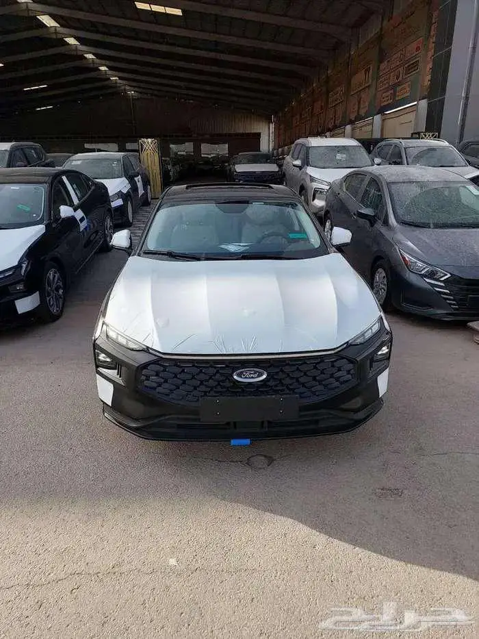 فورد توروس امبيانتي 2026 قير اوتماتيك بنزين 8