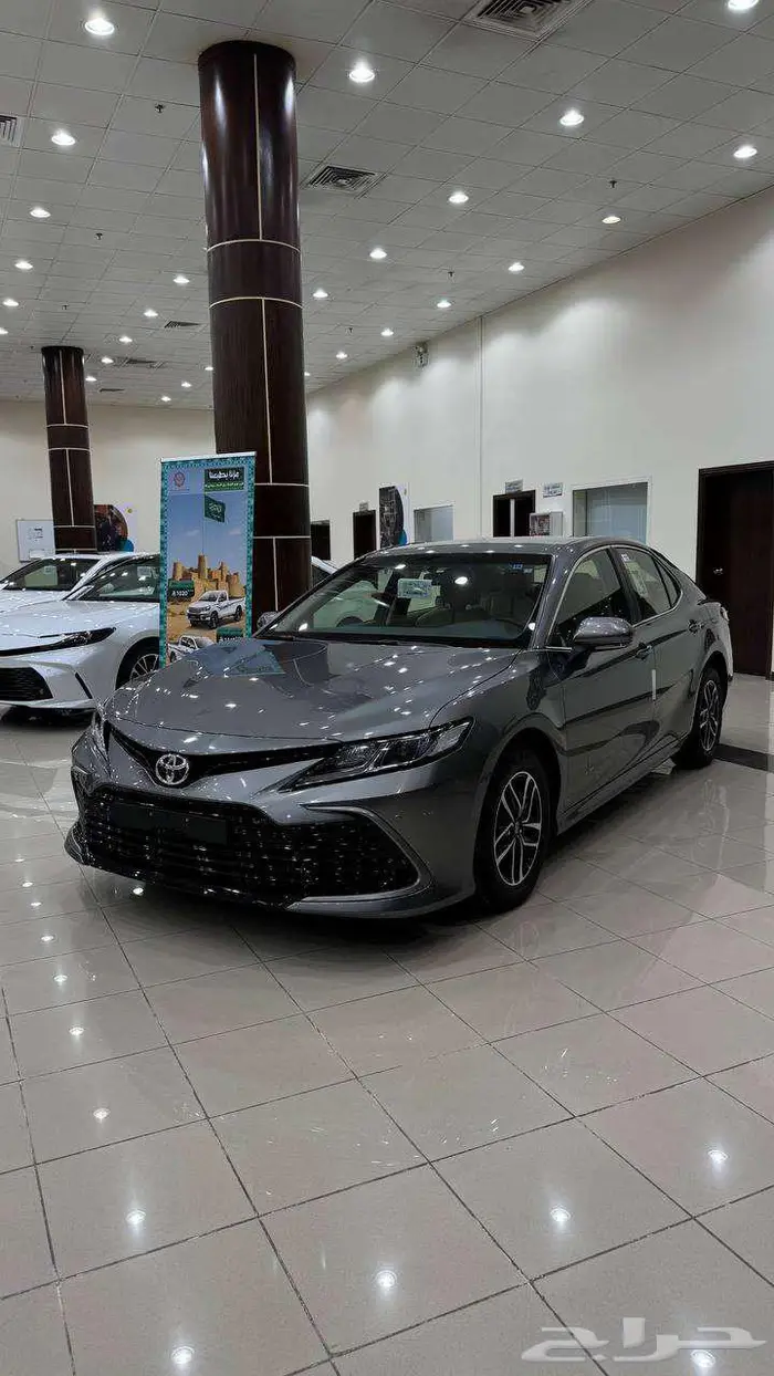 كامري LE موديل 2024 1