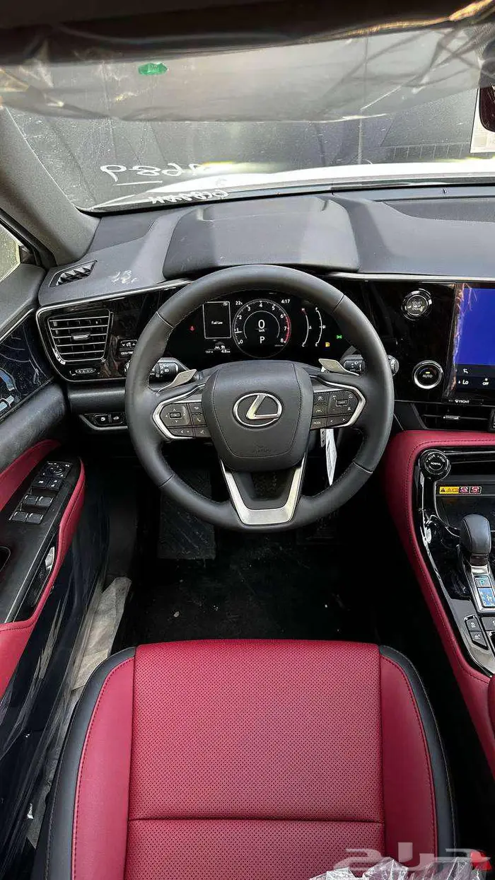 لكزس NX350 بنزين فئة AA سعودي 2025 لدى الخضر للسيارات 6
