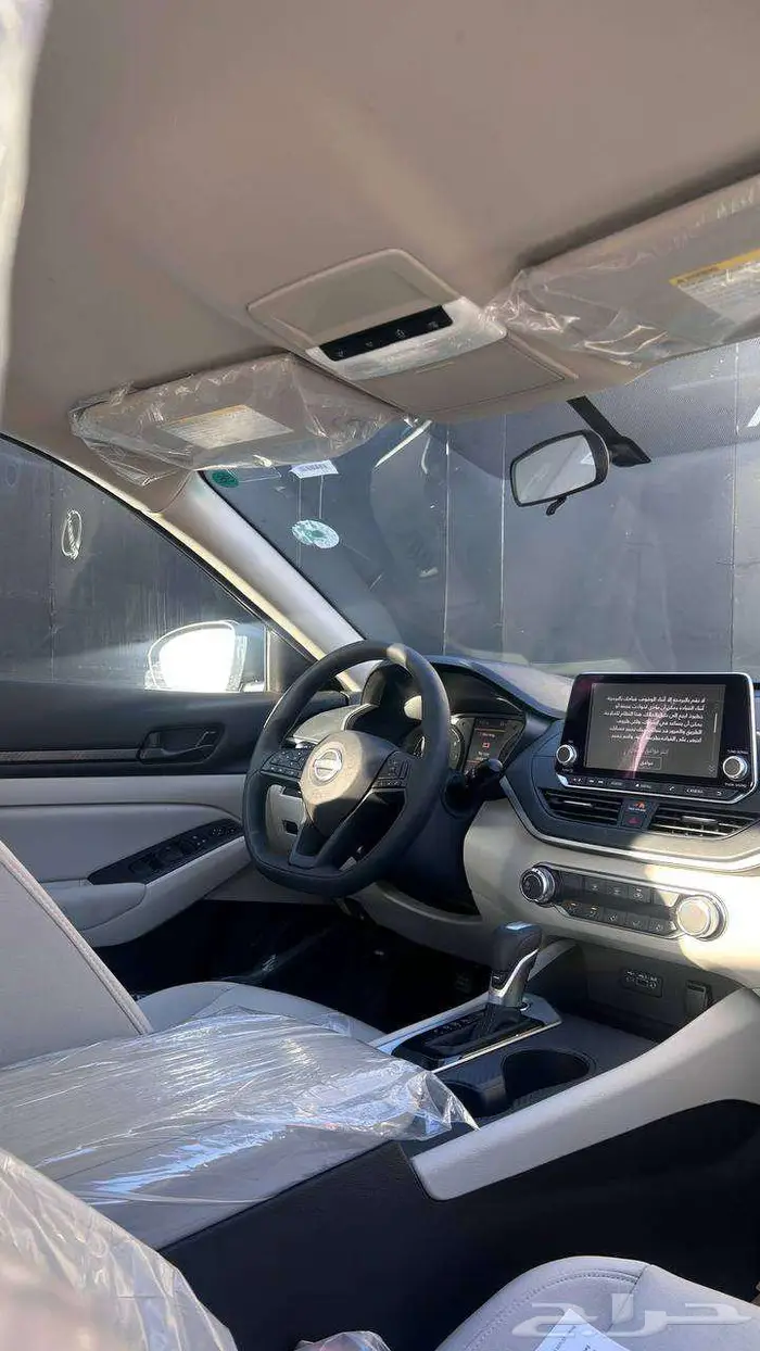 نيسان التيما ستاندر 2025 لدى شركة عبدالمجيد الخضر 8