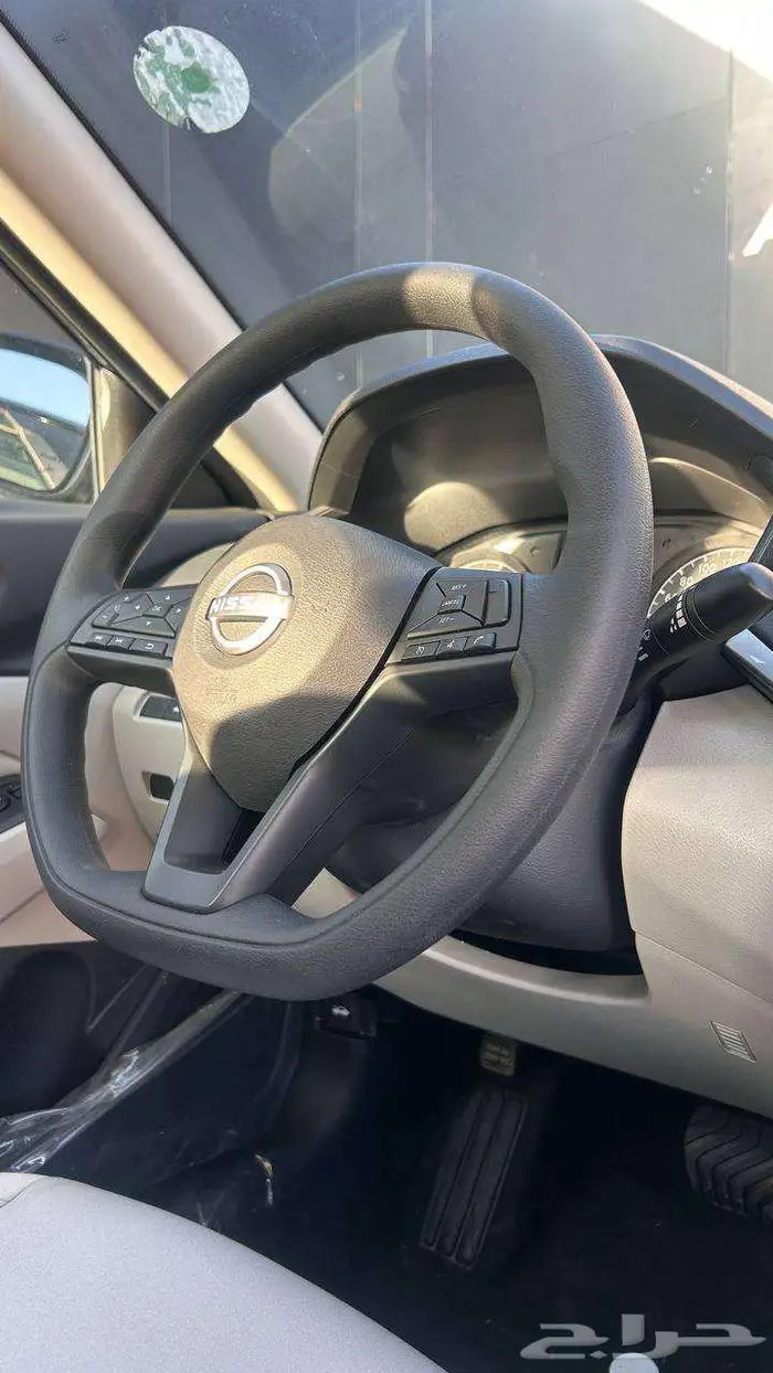 نيسان التيما ستاندر 2025 لدى شركة عبدالمجيد الخضر 9